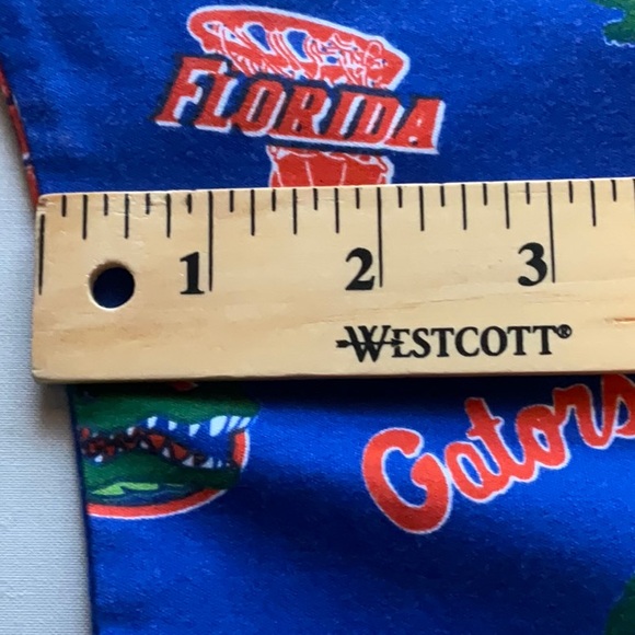 Dudz University of Florida Gators Logos Men’s Medical Hospital Scrub Top Size L - Picture 7 of 10